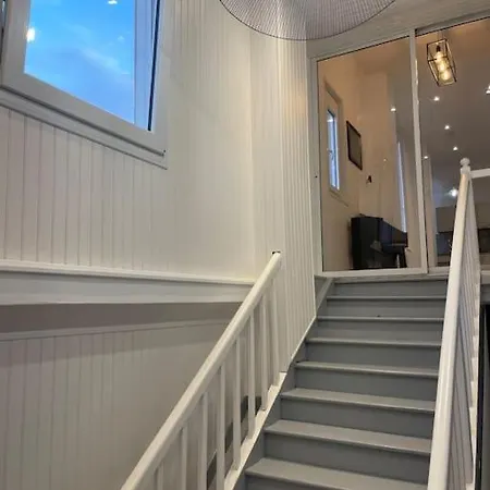 Loft Standing Apartment