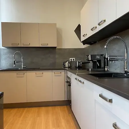 Loft Standing Apartment *